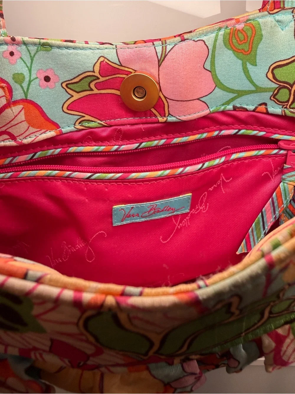 Vera Bradley 100% Silk Lisa B Floral Shoulder Bag - Picture 7 of 7